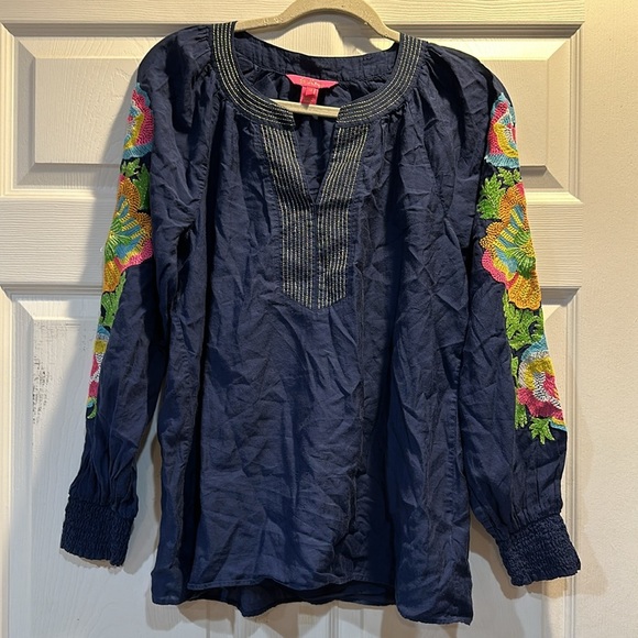 Lilly Pulitzer Sharise Navy Embroidered Peasant Blouse M - Picture 2 of 10